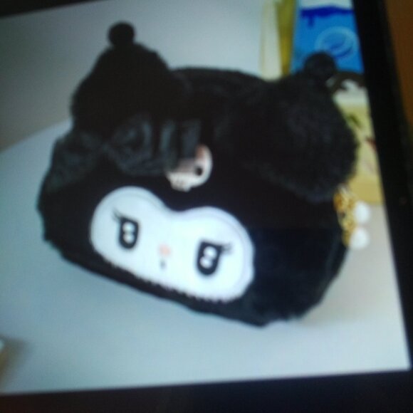 Sanrio Black Makeup Pouch with Bow - Picture 4 of 5